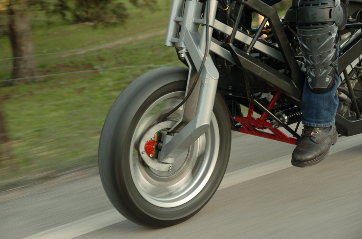 V2R,StreetDumper,Center Hub Steering_4